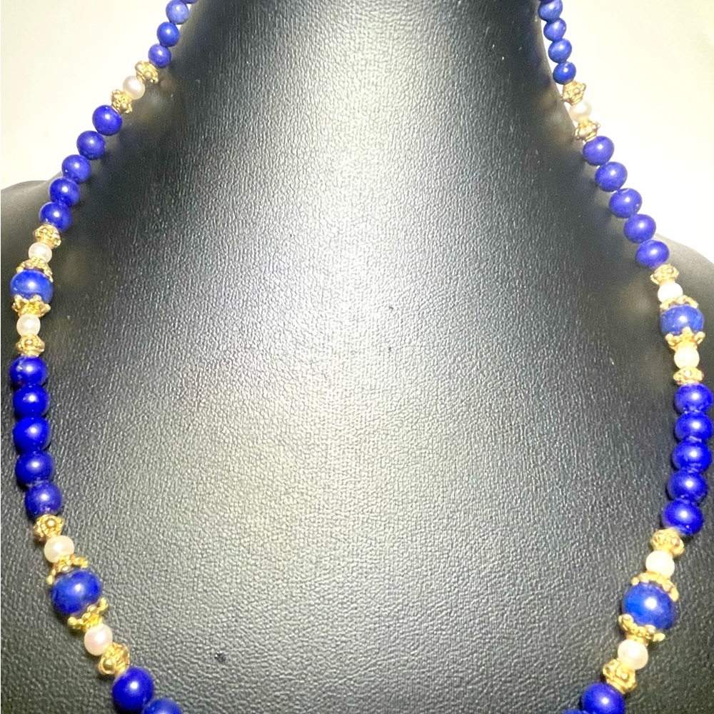 Necklace Blue Lapis Lazuli and White Pearl Beads With Gold-Tone Accents